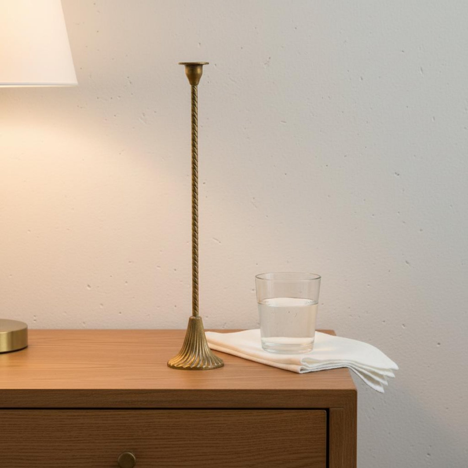 Gedraaide gouden kaarsenhouder - Paraffin Candle Wax recensie en prijs